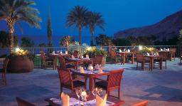 columbia beach resort Terrace
