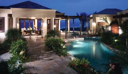 Bird of Paradise Exterior