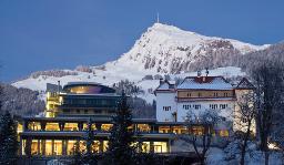 Hotel Schloss Lebenberg Exterior