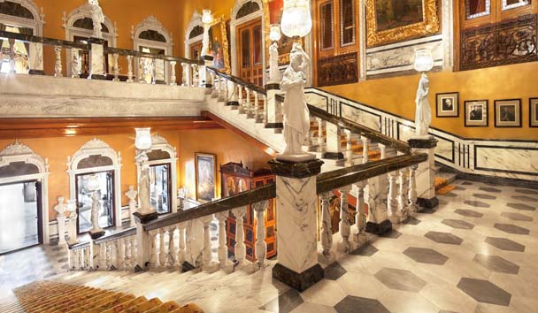 Taj Falaknuma