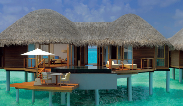 Romance at Constance Halaveli