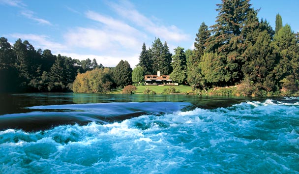 Lakes & Mountains at Huka Lodge