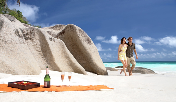 Romance at Constance Lemuria