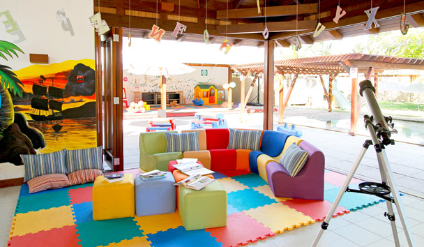 Luxury Family Holidays at Constance Ephelia