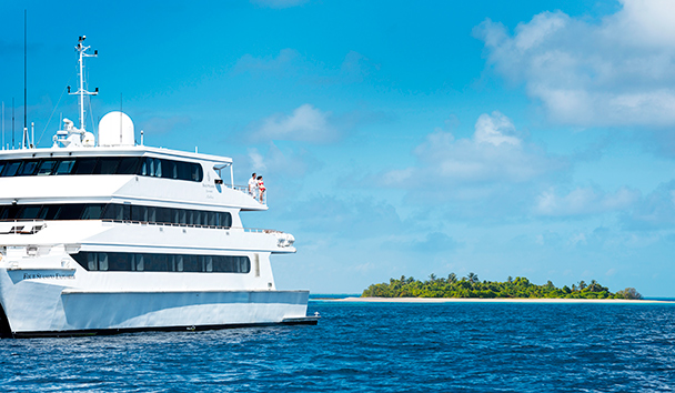 Hotel Experiences at Four Seasons Resort Maldives at Landaa Giraavaru