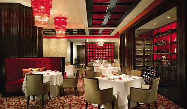 Dining & Gourmet at Shangri-La Singapore