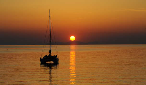 Romance at Canaves Ena