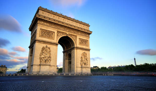 Culture & History at La Réserve Paris Hotel and Spa