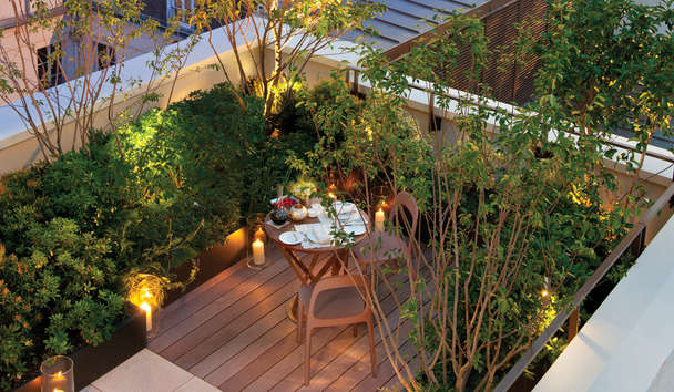 Romance at Mandarin Oriental, Paris