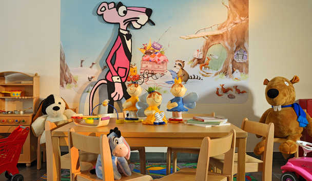 Luxury Family Holidays at Mont Cervin Palace