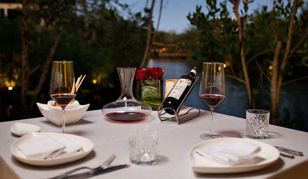 Romance at Banyan Tree Mayakoba