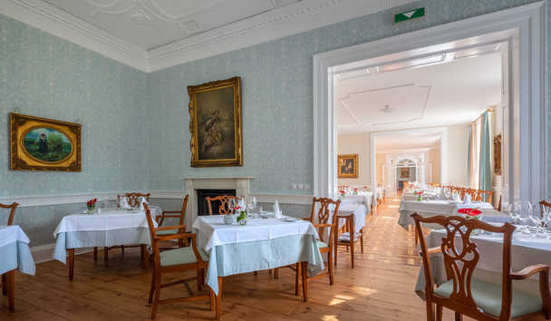 Culture & History at Quinta Jardins Do Lago