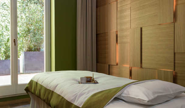 Spa Breaks at Hotel de la Ville, a Rocco Forte Hotel